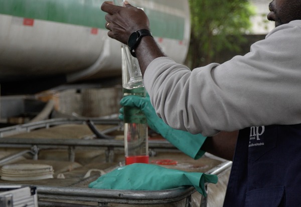 Força-tarefa do Governo do Estado desmobiliza esquema de adulteração de gasolina e óleos lubrificantes em Caxias