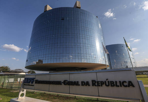 MPF vai investigar emendas parlamentares