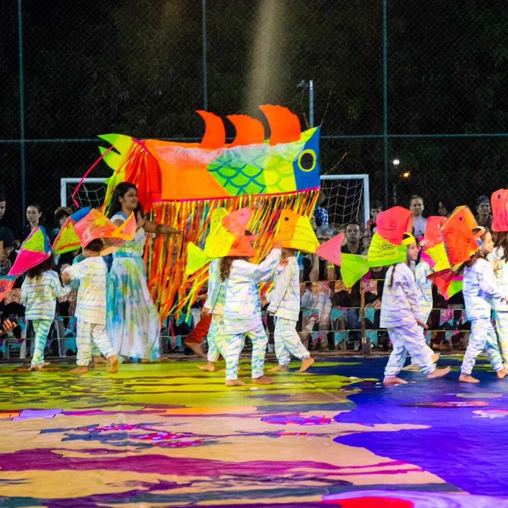  Uma festa junina cultural e sustentável: Escola Mosaico realiza evento de sustentabilidade com foco em educação ambiental e solidariedade com Bumba de Boi e capoeira 
