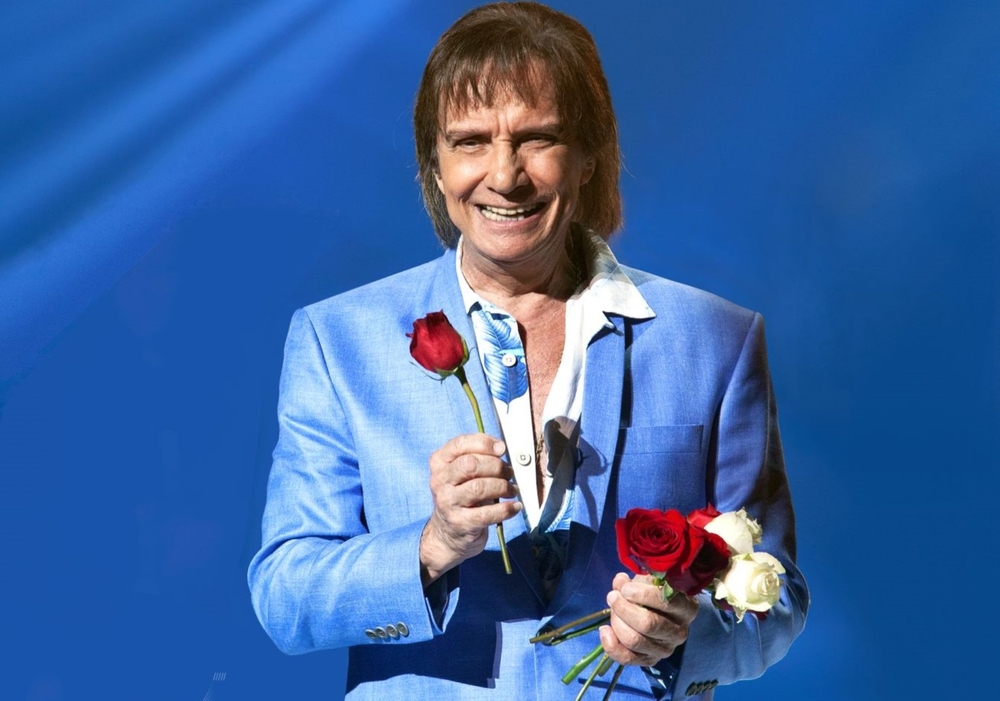 A voz, o carisma, o talento e toda a emoção de Roberto Ccarlos no Qualisatsge - dia 5 de julho  