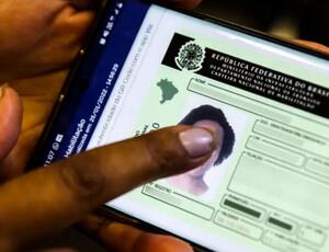 Lula sanciona lei que permite uso de multas de trânsito para custear CNH de pessoas de baixa renda