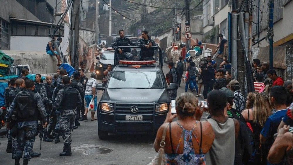 Governo do RJ prepara novo projeto de ocupação para outubro