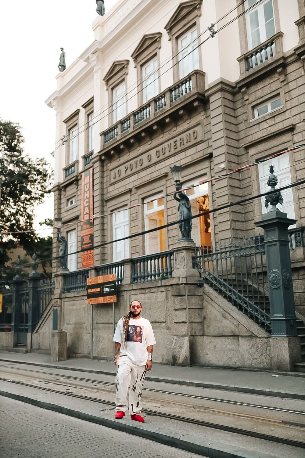 Exposição “Agô Babá: O Legado de Alabá” ocupa o MUHCAB e resgata a memória ancestral da Pequena África