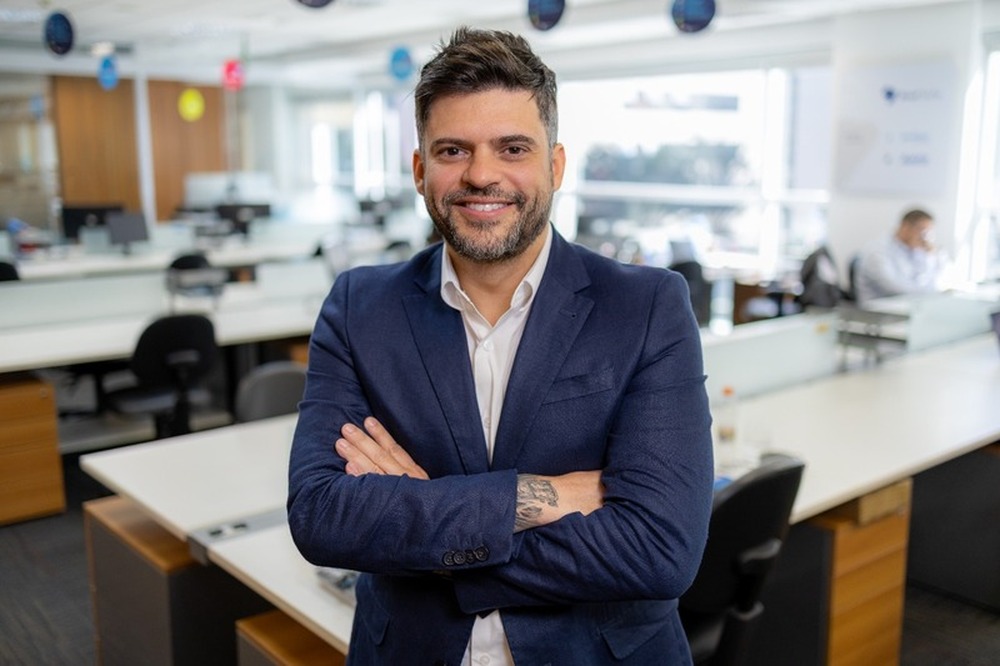 Blink aposta no universo de ‘Superman’ em sua primeira campanha com a Warner Bros. Pictures