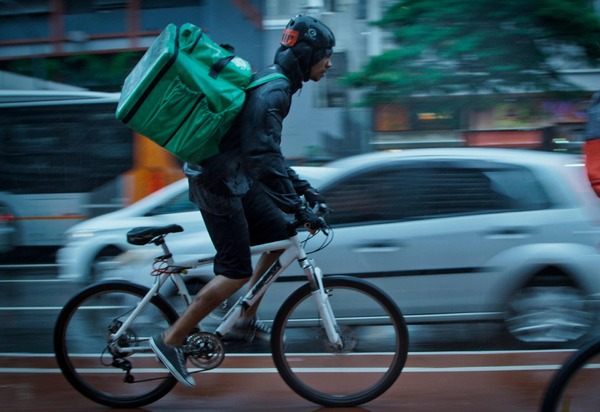 Como se trama a uberização total