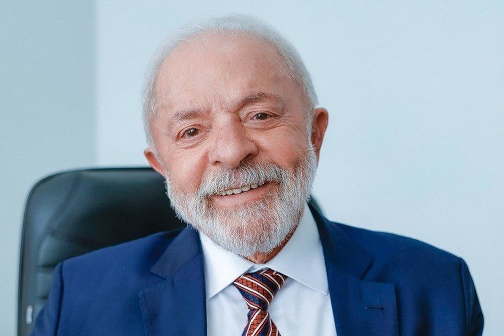 Lula celebra saída do Brasil do Mapa da Fome em conversa por telefone com presidente da FAO