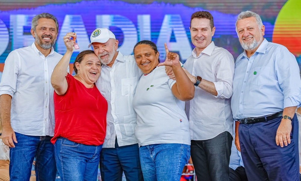 Lula entrega moradias do Minha Casa, Minha Vida para mais de 7,5 mil brasileiros em seis estados