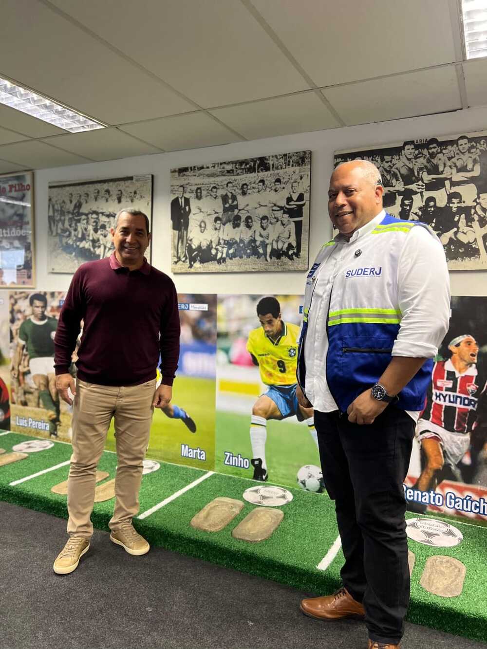 Tetracampeão Zinho visita o Museu da Suderj e relembra momentos da carreira no podcast Suderj.Informa