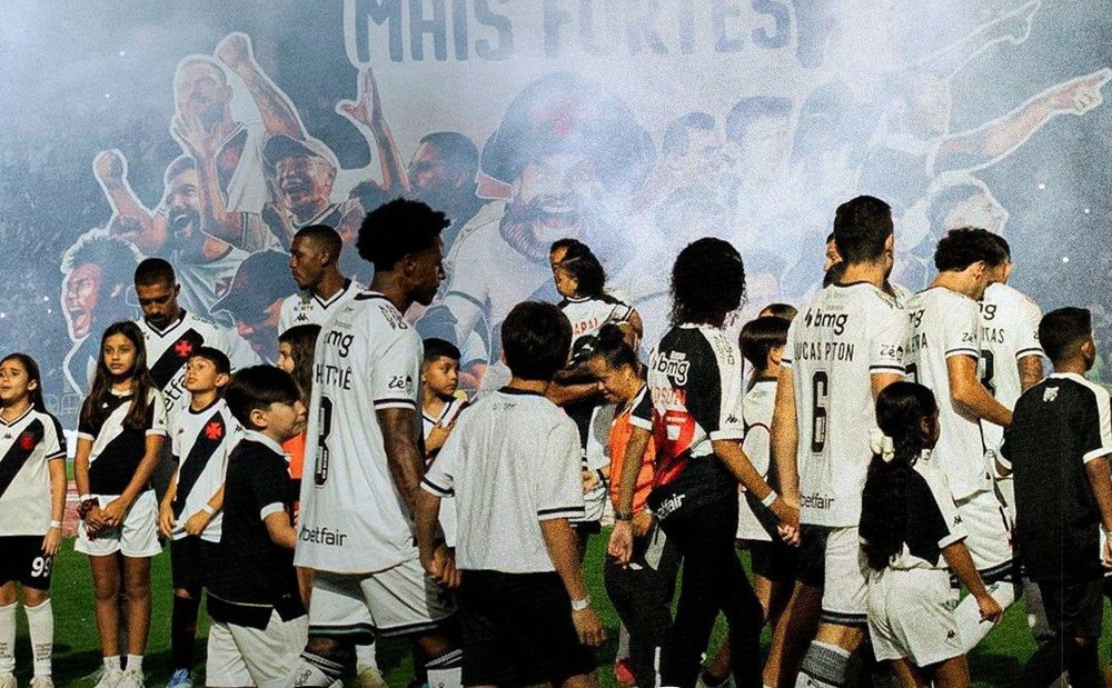 Vasco vence o CSA por 3 x 1 e se classifica para as quartas de final da Copa do Brasil 