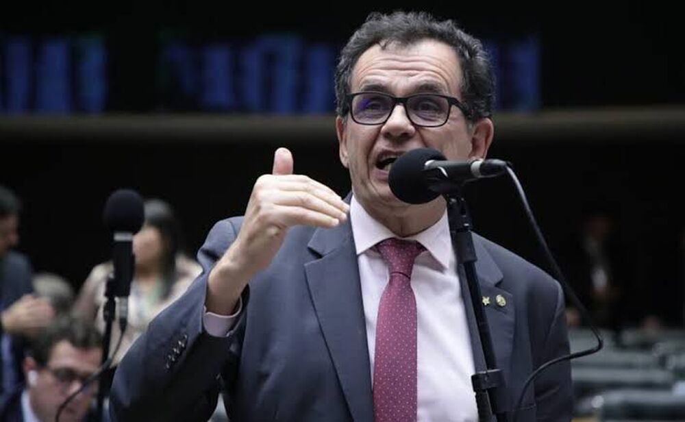 Reimont aciona PGR contra influenciador acusado de exploração sexual infantil