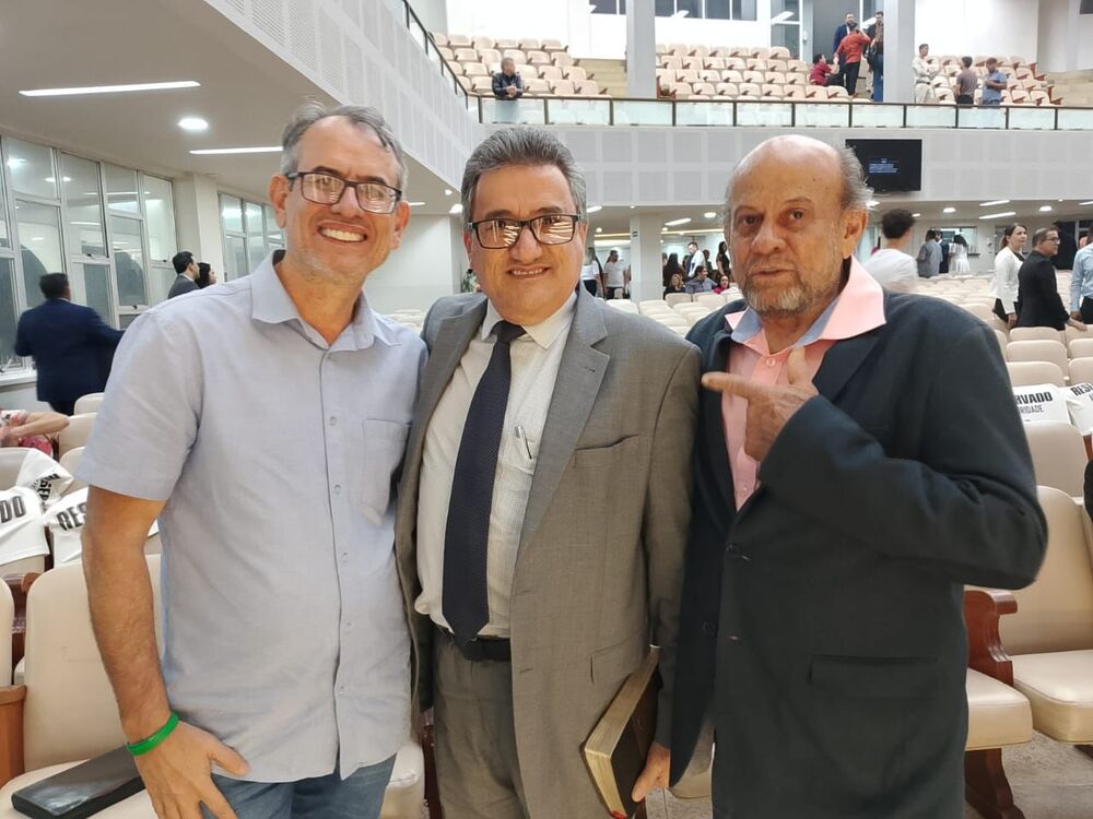 Hudson e Wilson Marçal celebram Dia dos Pais no Ministério Madureira com Pastor Henoque   