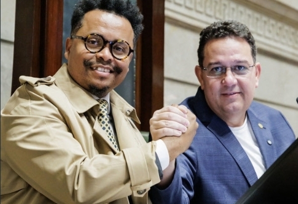 Audiência na Câmara do Rio sobre 8 de janeiro tem críticas a Moraes, denúncias de perseguição e denúncia de Carlos Bolsonaro