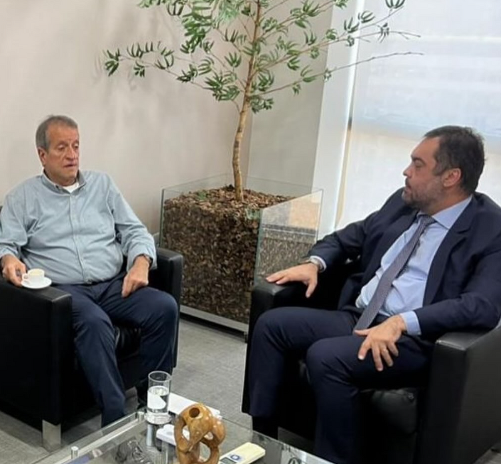 Castro permanece no PL e bastidores especulam sobre troca estratégica: Senado por apoio ao sucessor