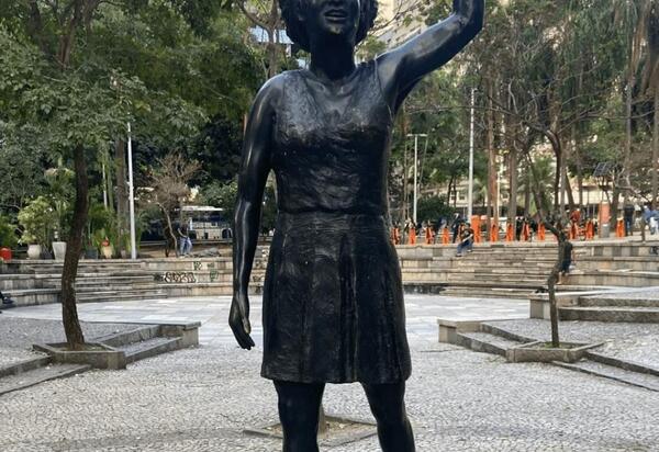 Jantar Por Elas: Uma fusão de sabores, saberes, música e histórias para celebrar as mulheres do Rio.  Dia 14 de agosto  no Sobrado da Cidade