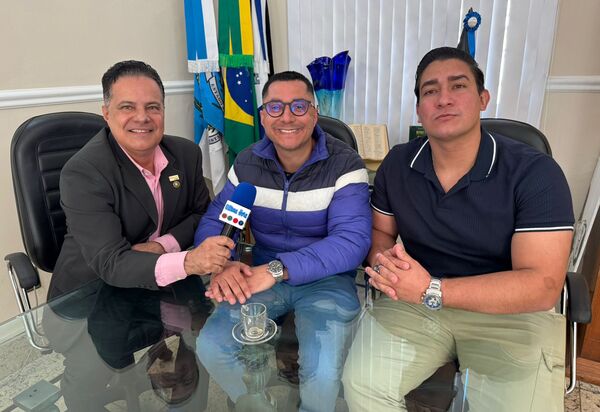 Prefeito Johnny Maycon celebra chegada do Circo Vostok que promete emocionar famílias da região serrana