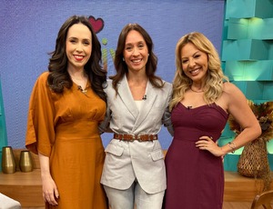 Programa Viva a Tarde recebe Vanessa Moura para falar sobre elegância atemporal