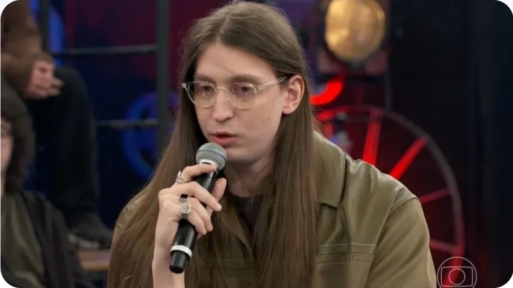 Se não sente indignação, não é um ser humano, diz Felca sobre vídeos com exploração de crianças