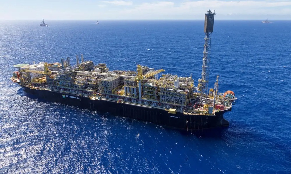 Federação critica lei que desobriga Petrobras de operar todo o pré-sal