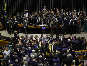 Projeto de punição a invasões no plenário da Câmara