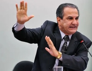 Malafaia compara em culto ação da PF a Gestapo e diz que Moraes ‘vai cair’