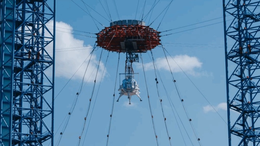 China conclui com sucesso 1º teste de módulo lunar tripulado