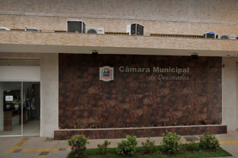 Câmara de Queimados aprova aumento de 60% na taxa de iluminação pública