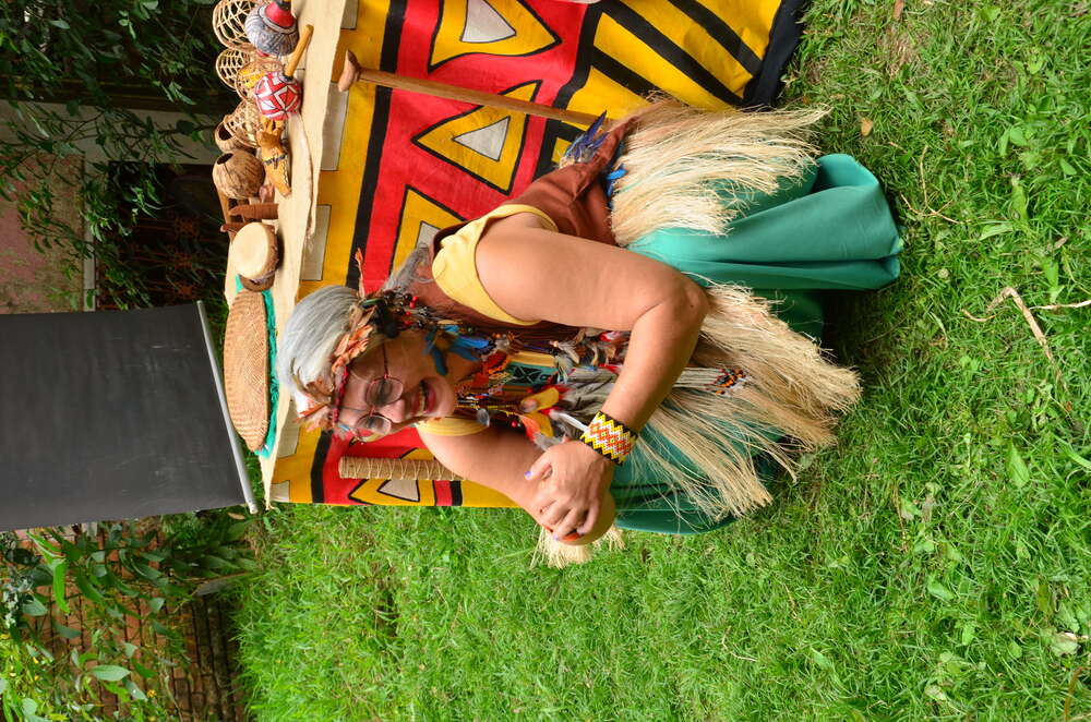 Emiliana Marajoara leva o Projeto Encantos Amazônicos a escolas do Rio de Janeiro