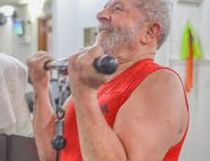 Popularidade de Lula cai, segundo pesquisa Atlas-Intel