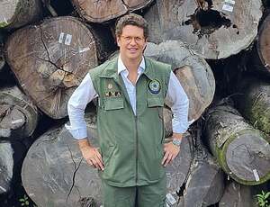 Ex-ministro do Meio Ambiente passa a ser réu no STF em ação sobre contrabando de madeira