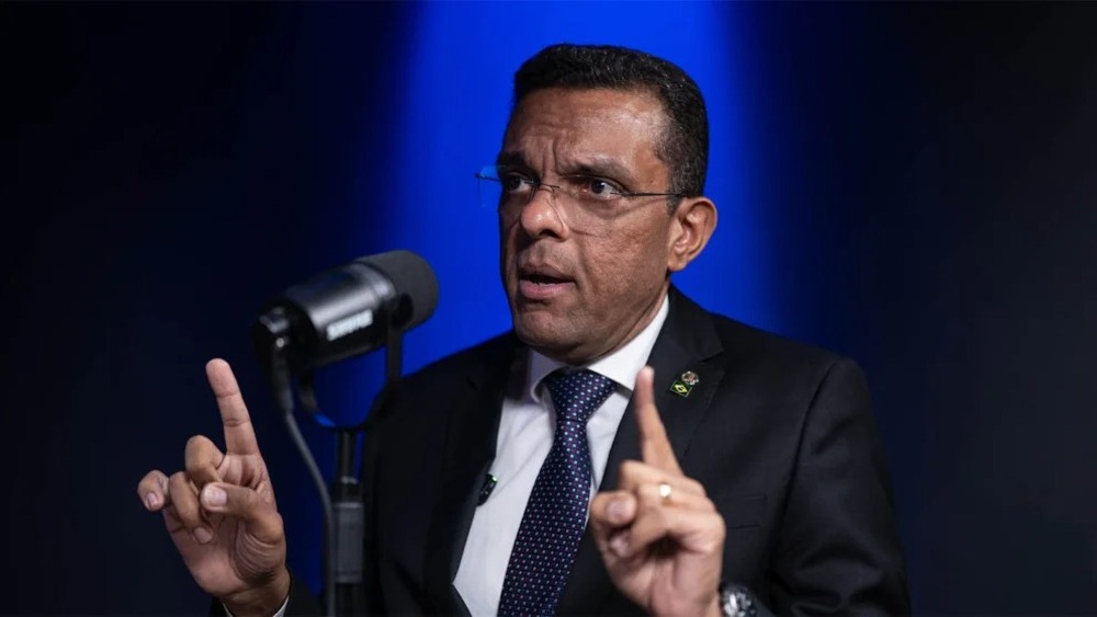 ‘É possível ser de direita sem ser bolsonarista’, diz Otoni de Paula