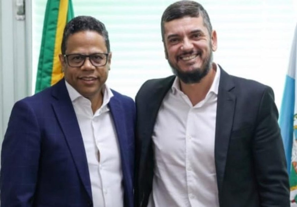Luís Carlos Gomes vence disputa Interna e define apoio a Bacellar para Governador de olho na vaga para Senado