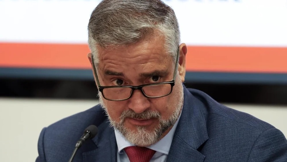 PT deve escolher ex-ministro Paulo Pimenta para disputa ao Senado