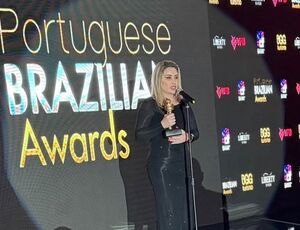 Cantora Tuta Guedes é Premiada no Portuguese Brazilian Awards em Nova York e Encanta o Público em Dueto Especial com Simony