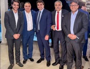 UV-MINAS e CEAP Brasil promovem jantar histórico em Brasília para fortalecer cooperação e ampliar redes de apoio