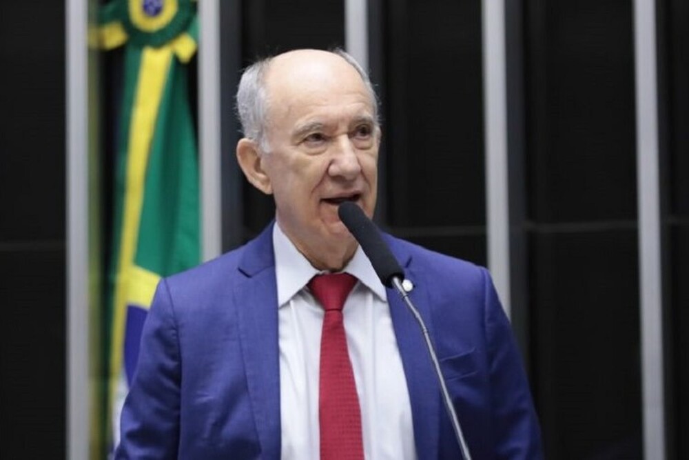 Rui Falcão leva caso ao STF e acusa Tarcísio de tentar agir politicamente durante julgamento