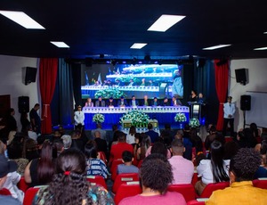 Câmara de Araruama celebra a atuação de trabalhadores e fortalece vínculos com a população em solenidade de entrega de honrarias