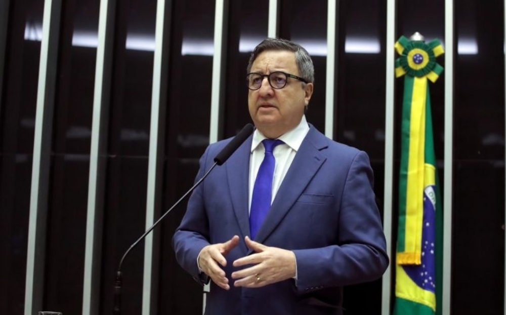 Câmara aprova projeto que proíbe cobrança para sindicatos na folha de aposentados do INSS