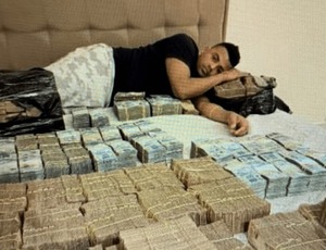 PF encontra foto de TH Joias na cama com R$ 5 milhões em espécie