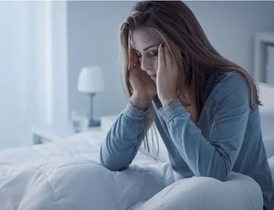 Conheça três exercícios que podem ajudar na luta contra a insônia