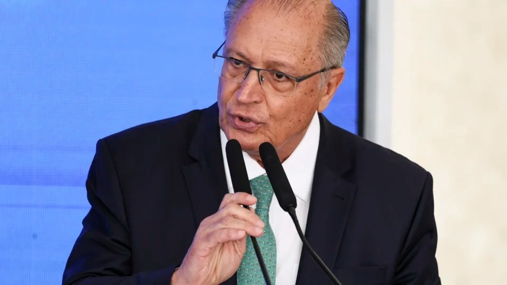 Alckmin diz que ‘indulto é golpismo de marcha ré’ após evento com Tarcísio em SP
