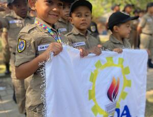 Nikitinhos encantam no desfile de 7 de setembro em Niterói 