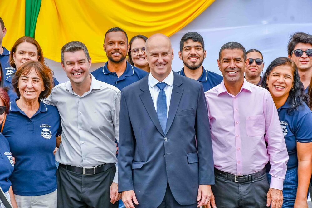 Tande Vieira participa de desfile de 7 de Setembro em Resende