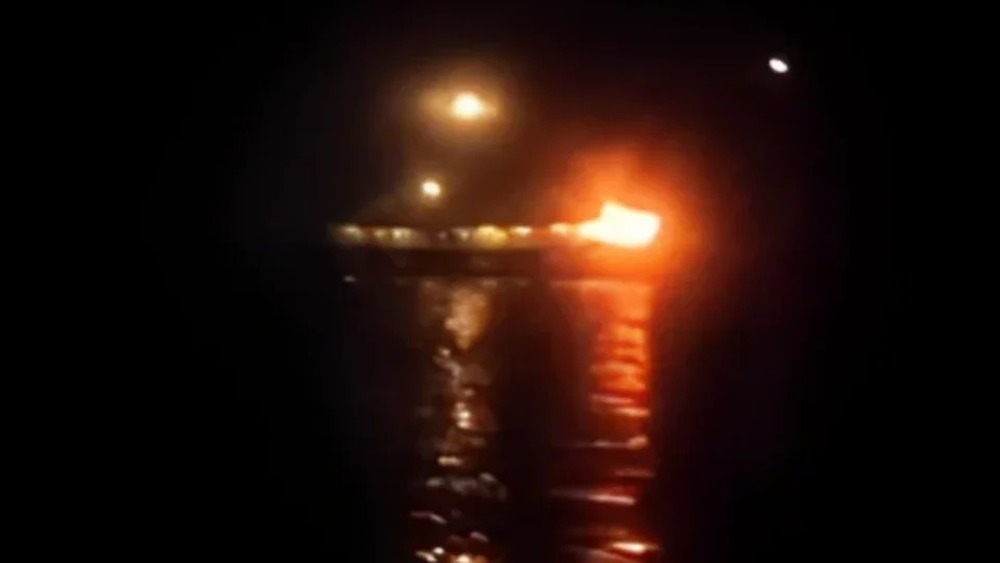 Barco de flotilha que tenta levar ajuda para Gaza é atacado por drone na Tunísia