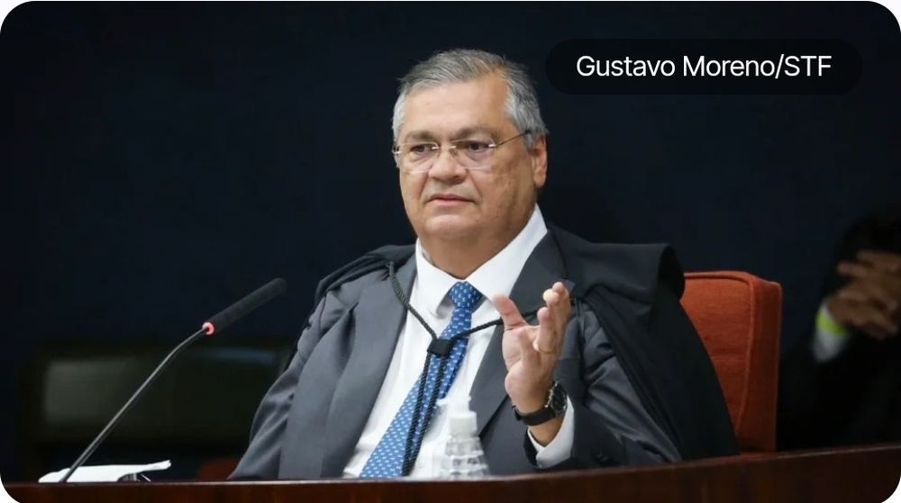 Dino vota pela condenação de Bolsonaro e mais sete réus pela trama golpista; siga