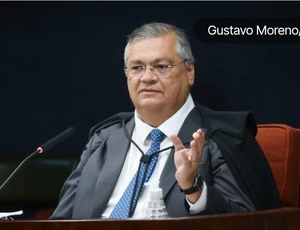Dino vota pela condenação de Bolsonaro e mais sete réus pela trama golpista; siga