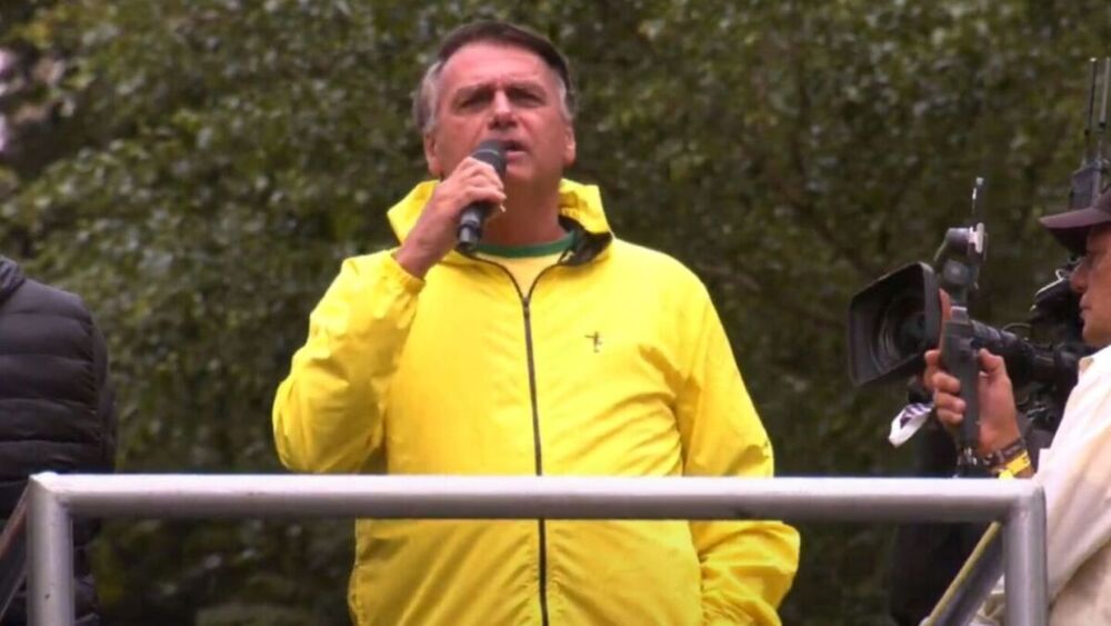 CCJ define que não votará anistia que inclua Jair Bolsonaro