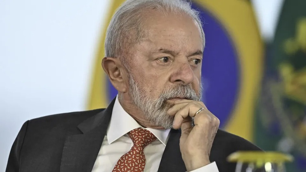 Lula diz que operação contra crime organizado 'finalmente alcançou o andar de cima, a Faria Lima'