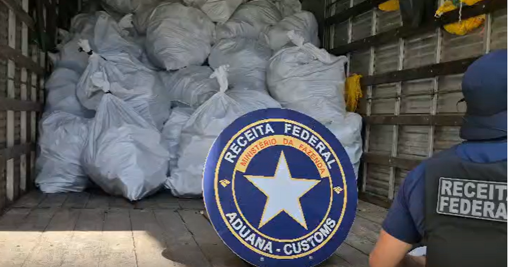 Saara: estabelecimento é fechado com meio milhão em calçados falsificados em operação surpresa