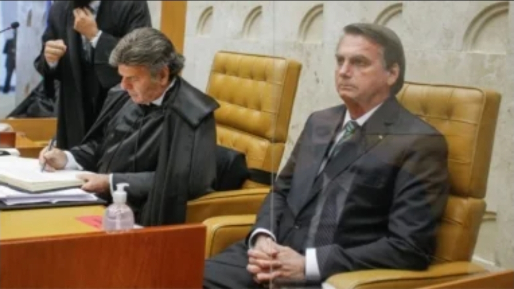 Fux absolve Bolsonaro e condena Braga Netto e Cid pela trama golpista