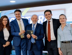 Presidente Lula sanciona lei que cria a Carteira Nacional Docente do Brasil